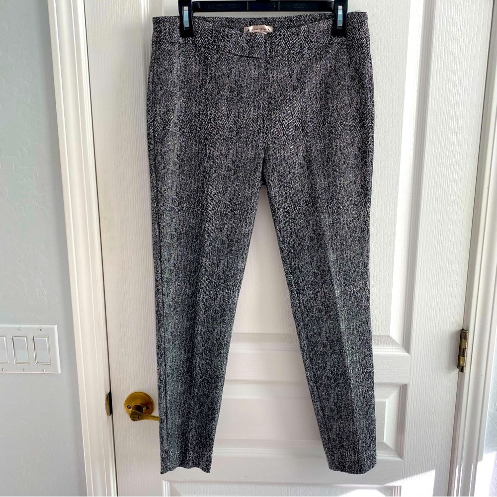 Nanette Lenore Ankle Pants Black and White Tweed Style Size 10